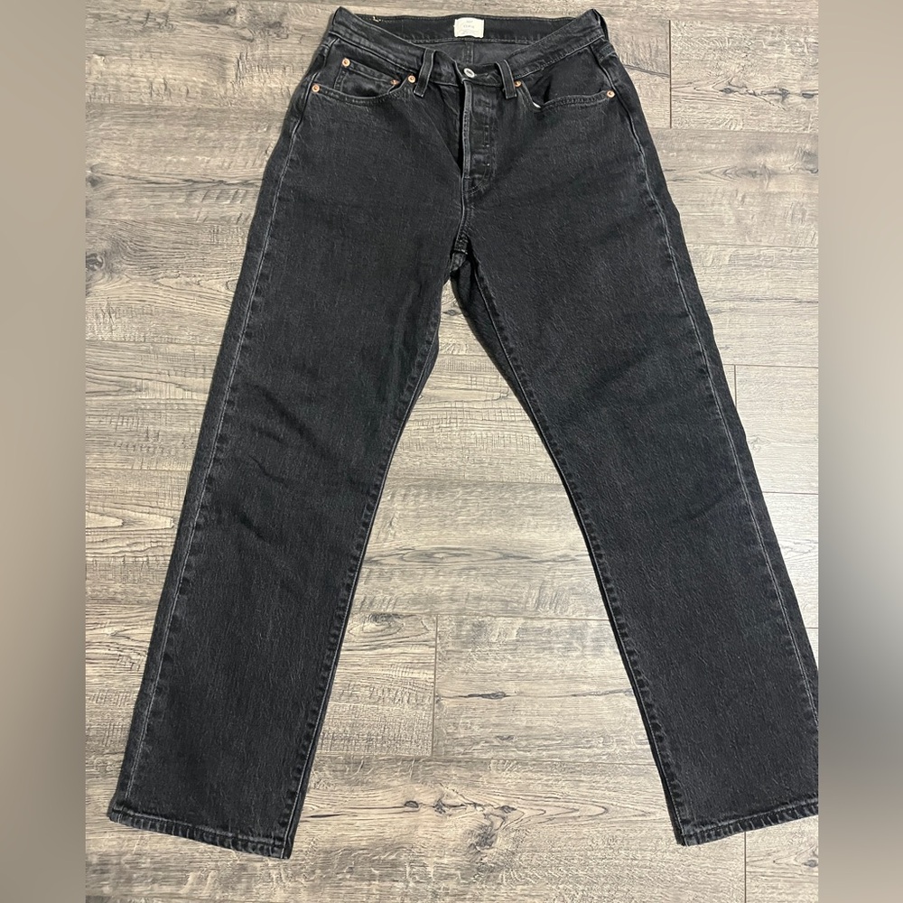 Levi's Women's 501 Curve Straight Leg Black Jeans